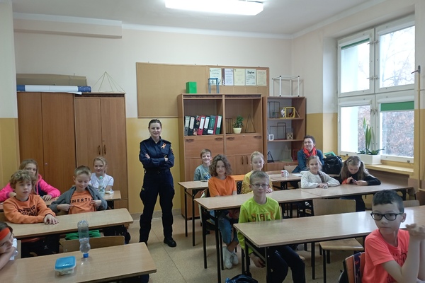Straż Miejska oraz Szkoła Podstawowa Integracyjna nr 11 są współorganizatorami "Kampanii Pomarańczowej Wstążki"