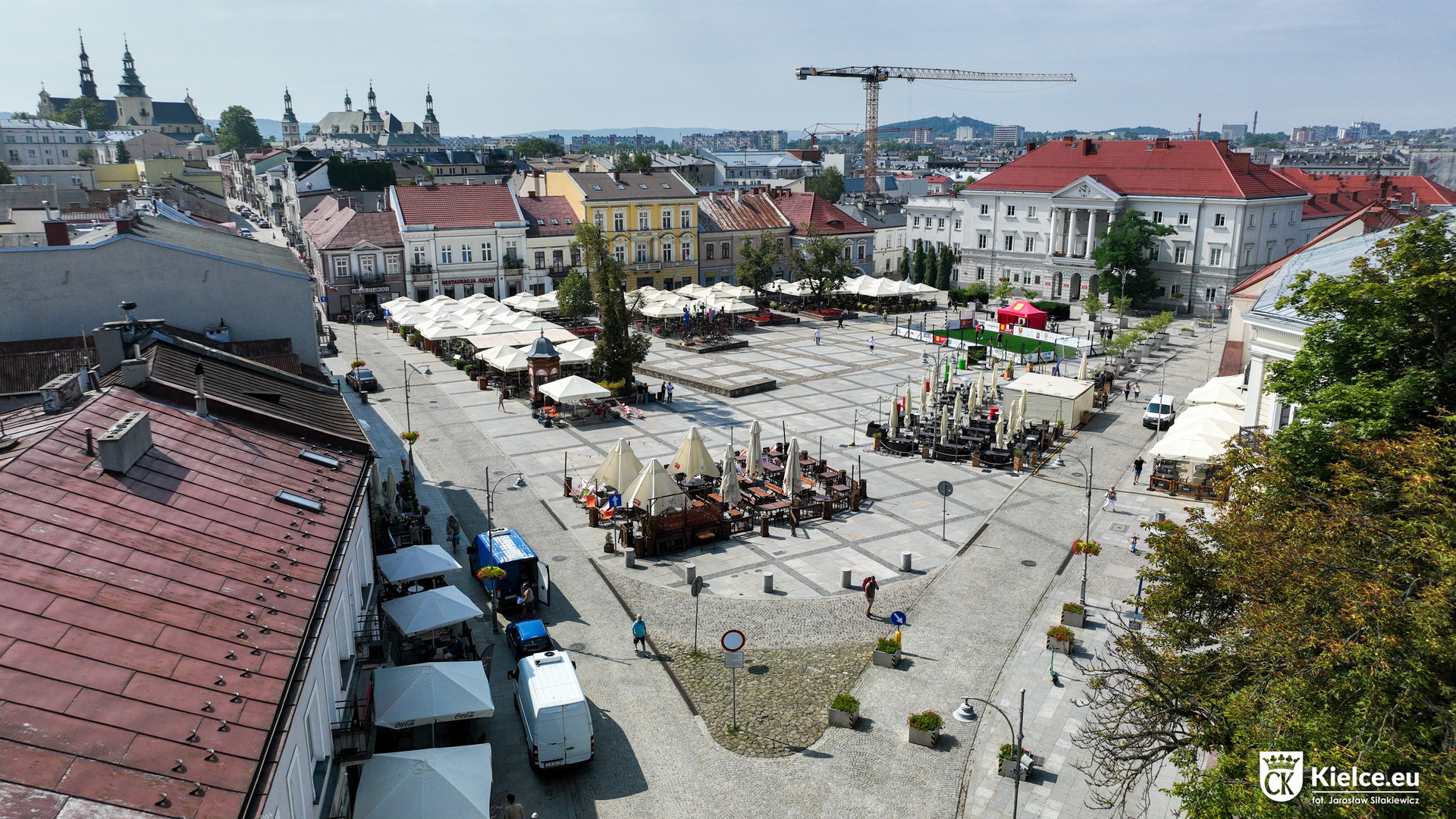 Rynek w Kielcach widok od strony ul. Bodzentyńskiej