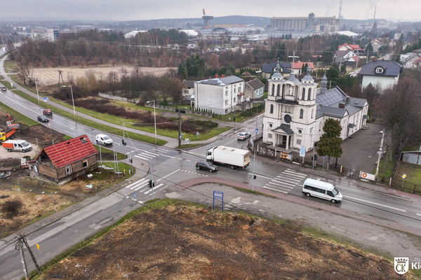 Skrzyżowanie ulic w rejonie Targów Kielce