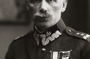 Gen. Bolesław Roja upamiętniony w KL Sachsenhausen