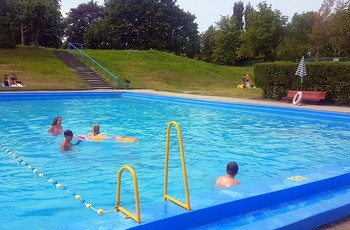 Lato na basenie