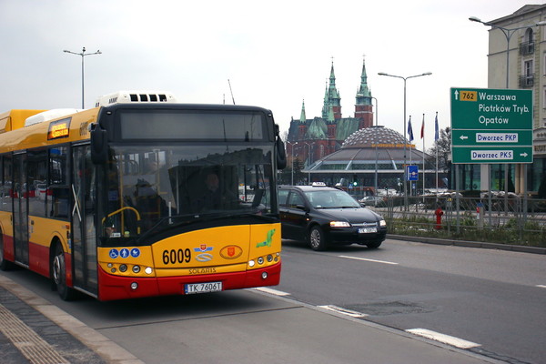 Autobus - Żelazna.jpg