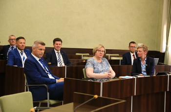 Radni udzielili prezydentowi Kielc wotum zaufania i absolutorium