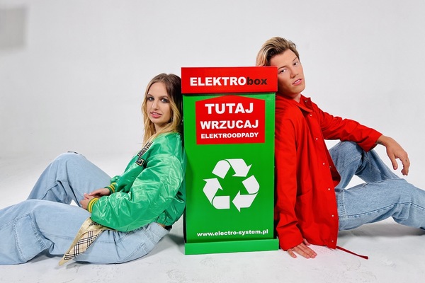 Magda Bereda i Michał Gała na planie teledysku Odzyskaj z electroboxem6.JPG