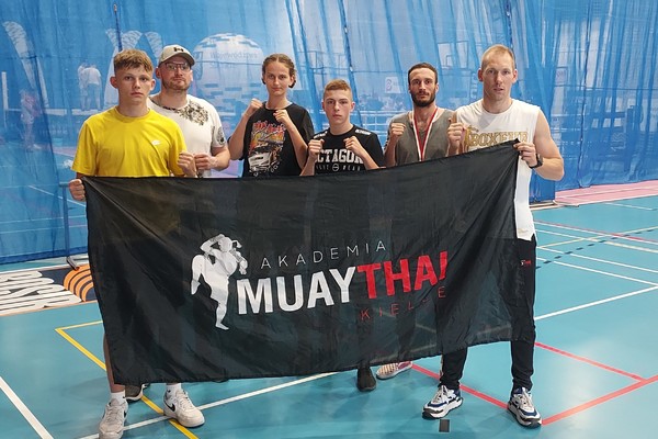 Zawodnicy kieleckiej Akademii Muay Thai